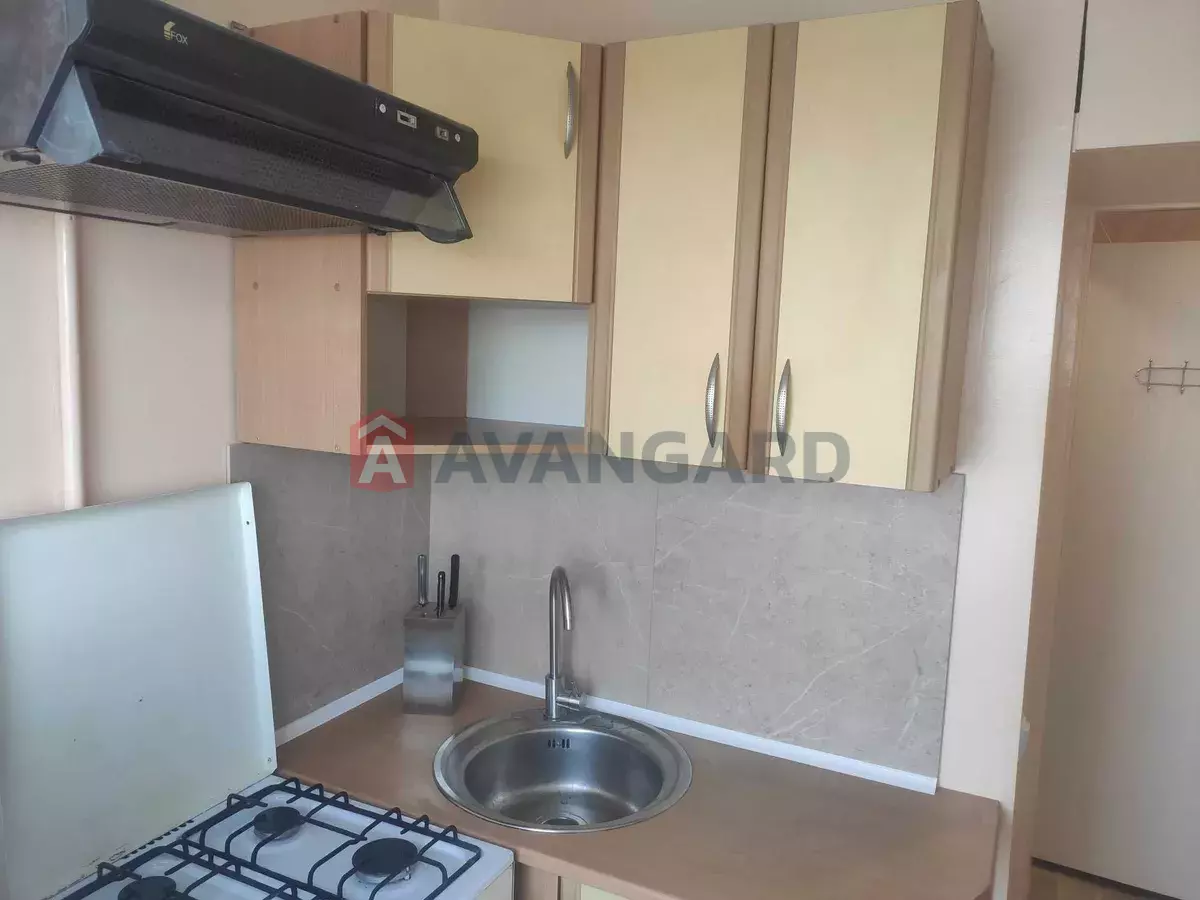 1 ��. ��������, 23/-/5 ��. �., 7/9 ������ ���� 13