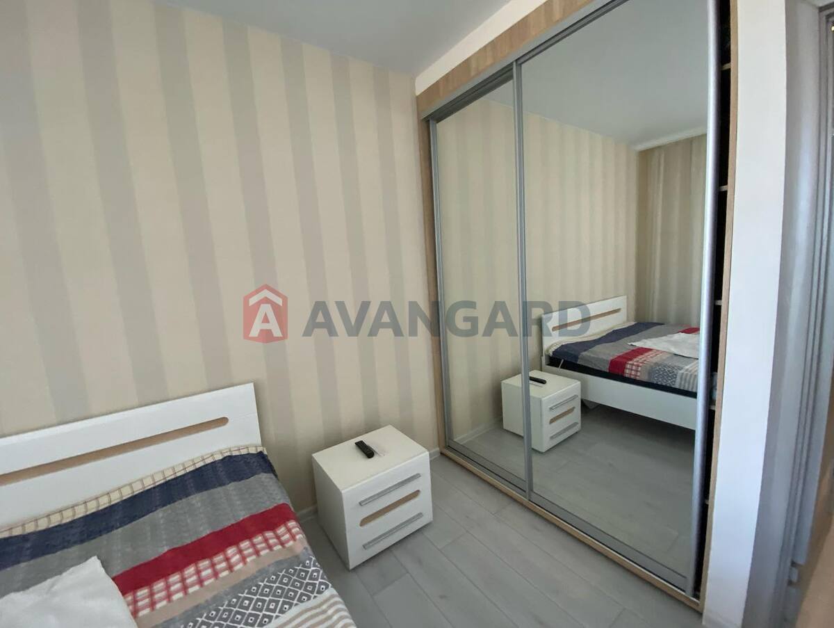 2 ��. ��������, 47/-/- ��. �., 9/18 ������ ���� 9