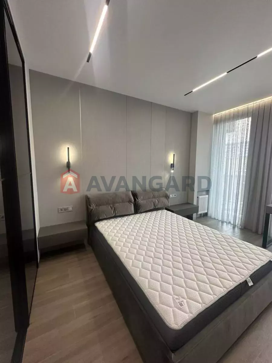 2 ��. ��������, 50/-/15 ��. �., 4/12 ������ ���� 10