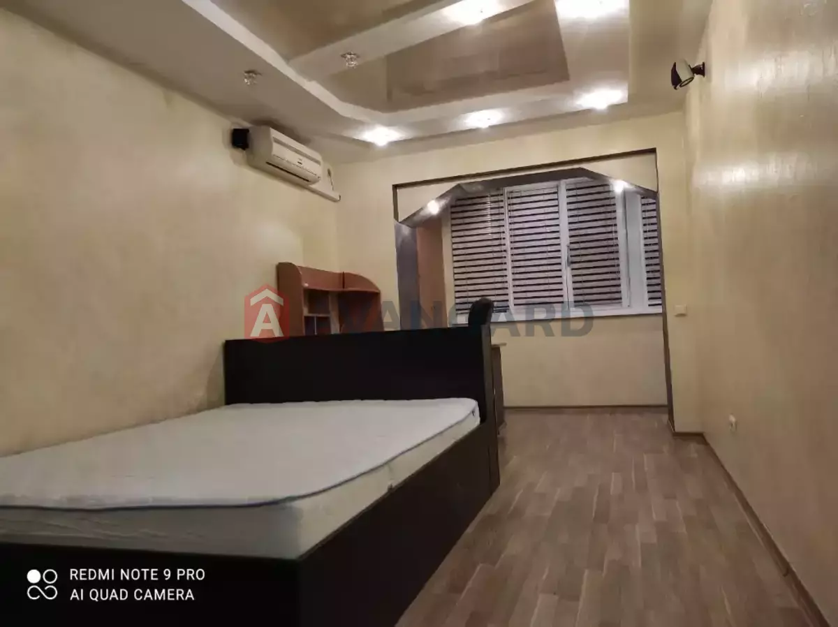 1 ����. ��������, 38/-/- ��. �., 8/9 ���� ���� 5