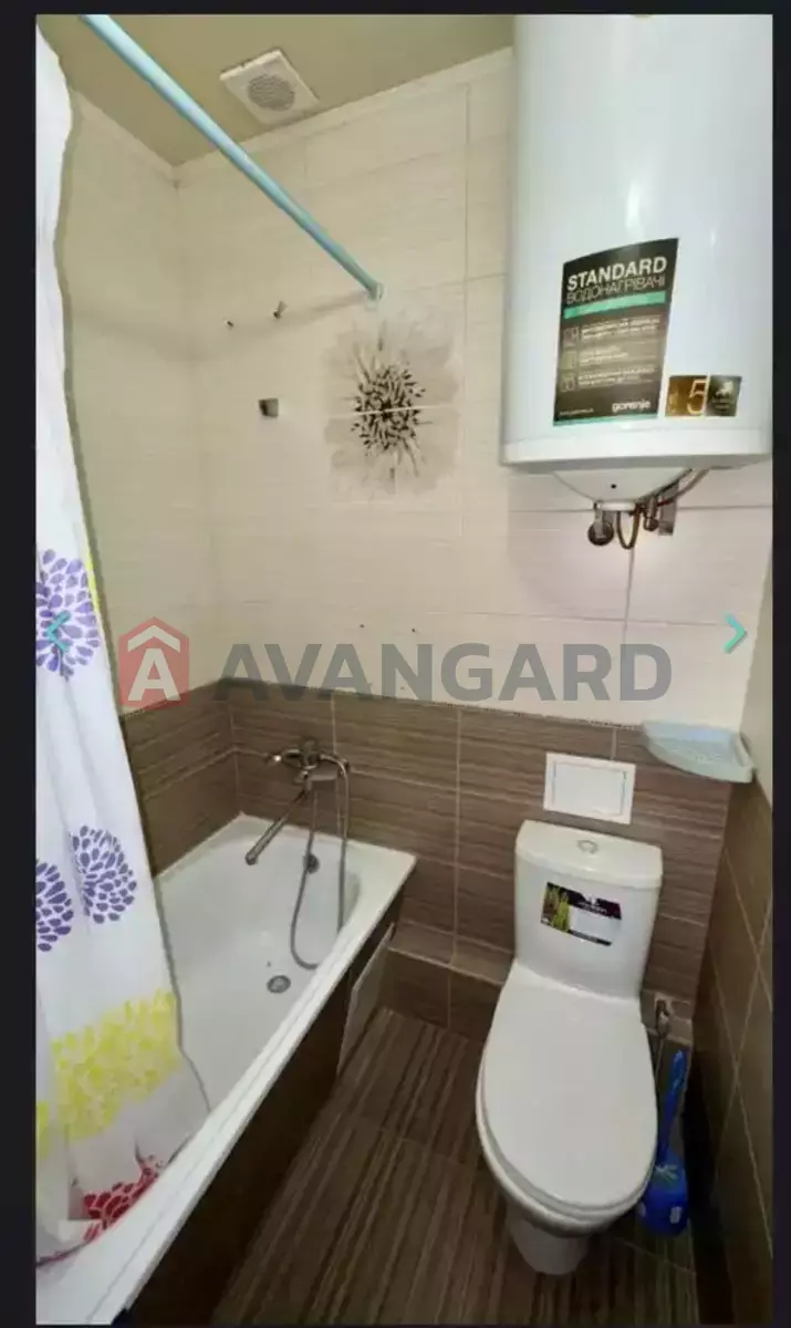 1 ����. ��������, 19/-/- ��. �., 3/5 ���� ���� 6