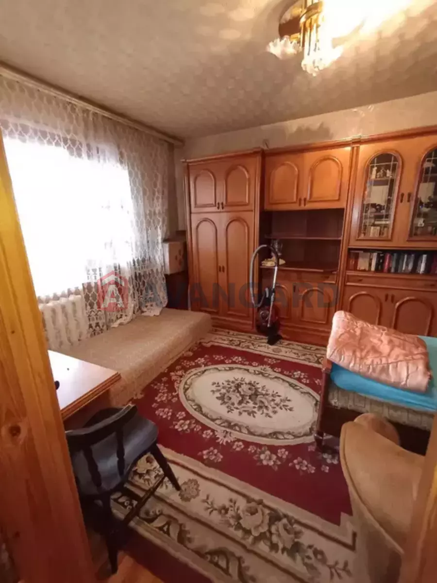 2 ��. ��������, 58/-/16 ��. �., 16/16 ������ ���� 9