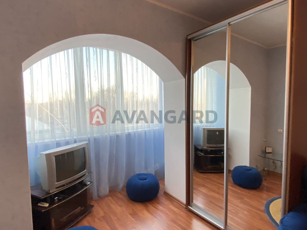 2 ��. ��������, 45/-/7 ��. �., 5/5 ������ ���� 4