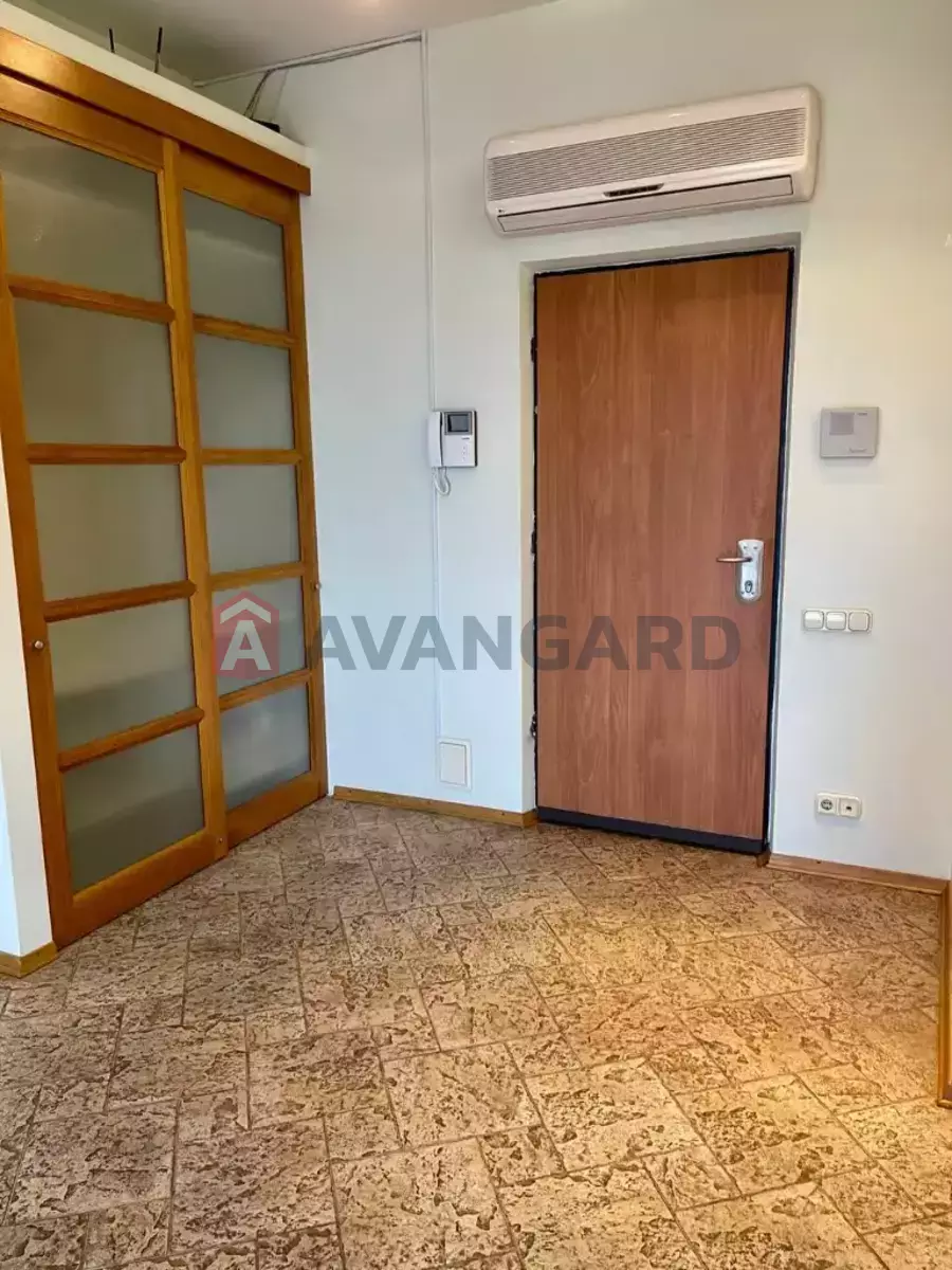 2 ����. ��������, 76/-/- ��. �., 2/10 ���� ���� 6