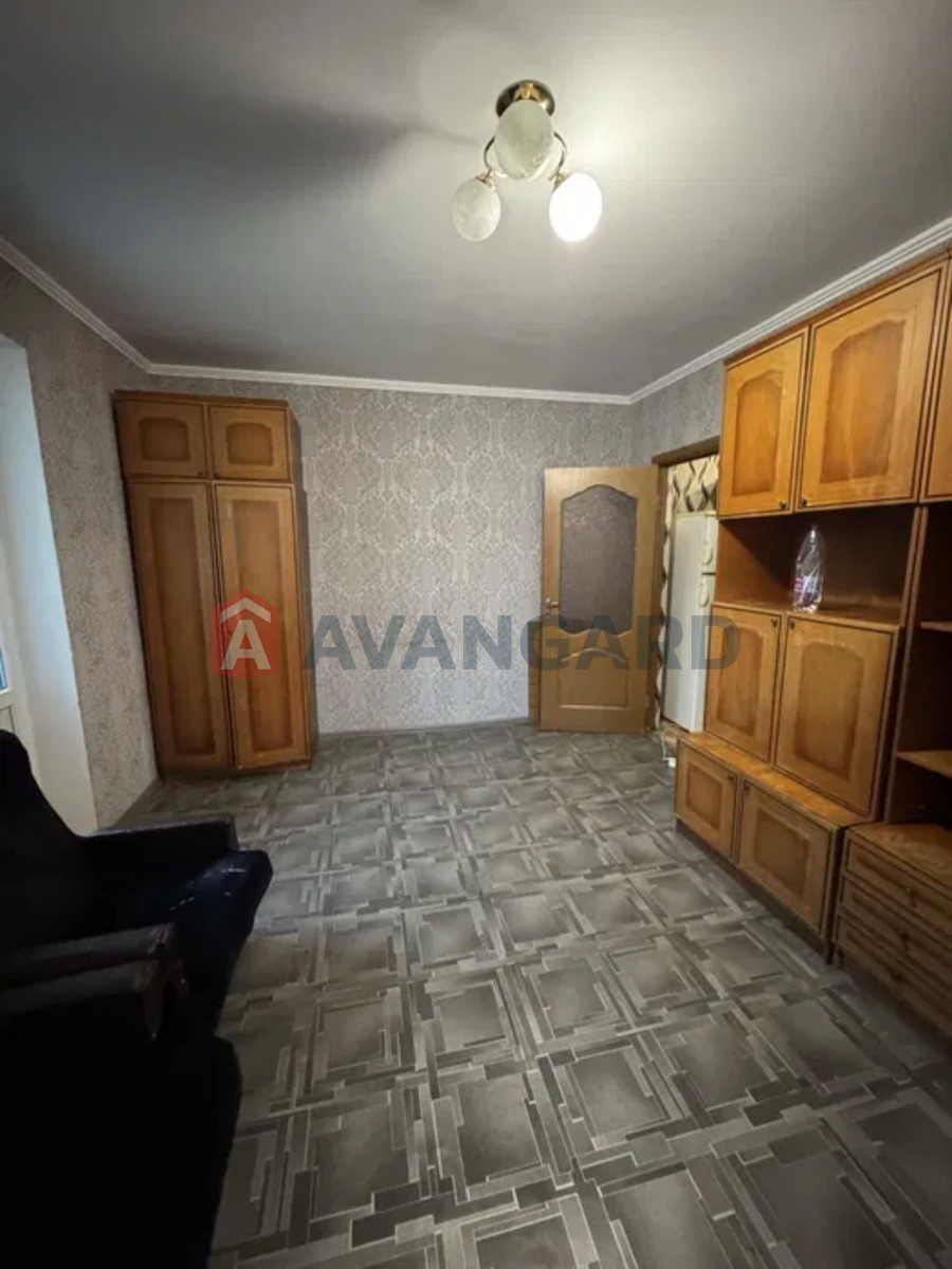 1 ��. ��������, 37/-/7 ��. �., 5/9 ������ ���� 5