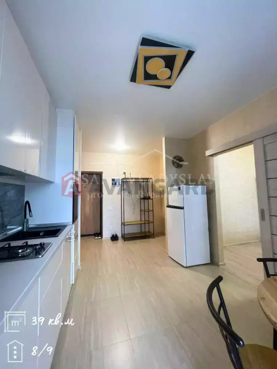 1 . , 39/-/- . ., 8/9   1