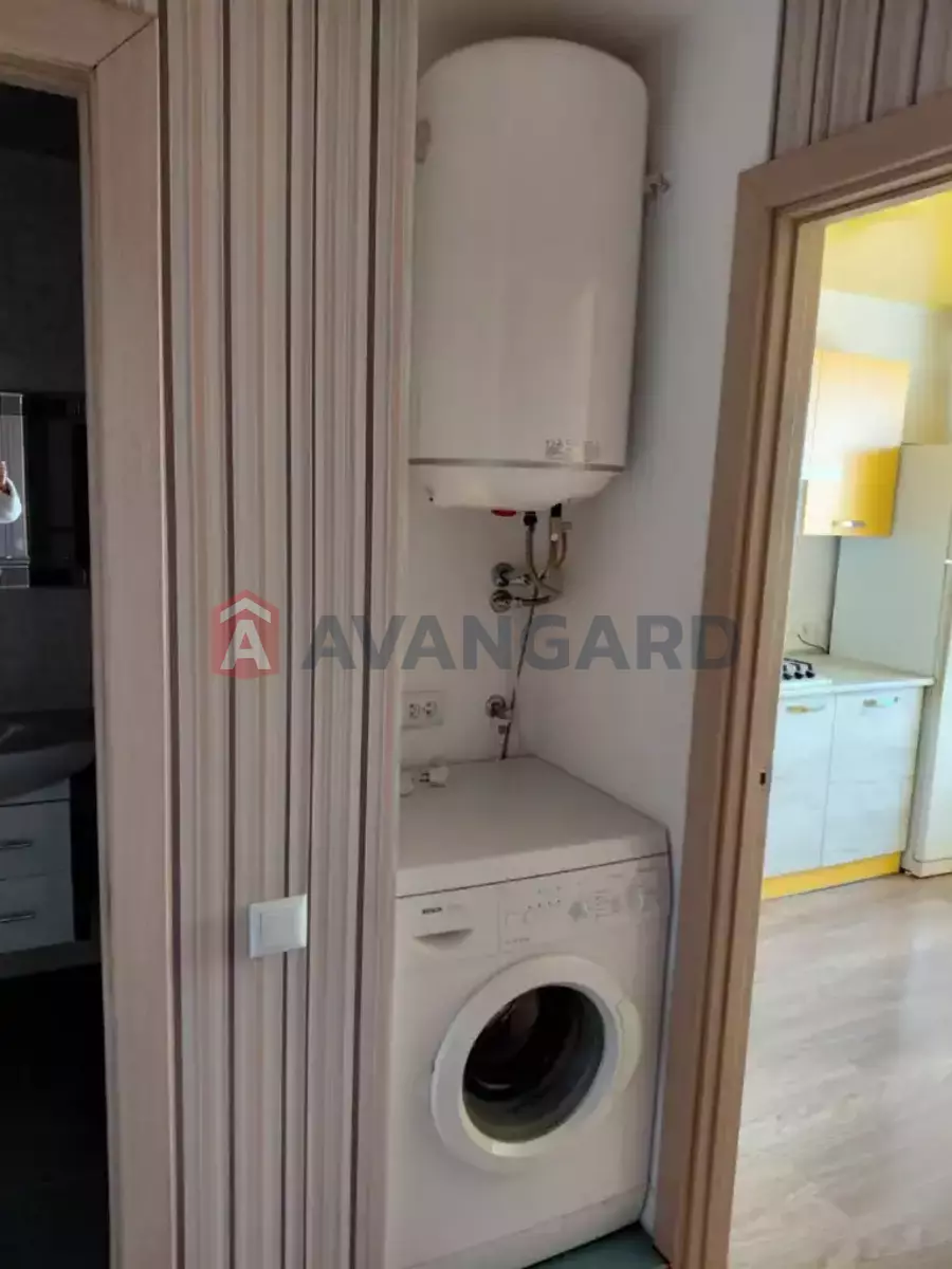 1 ��. ��������, 41/20/10 ��. �., 8/9 ������ ���� 7