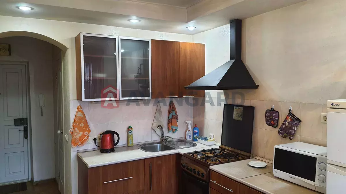 2 ��. ��������, 51/-/10 ��. �., 9/12 ������ ���� 1