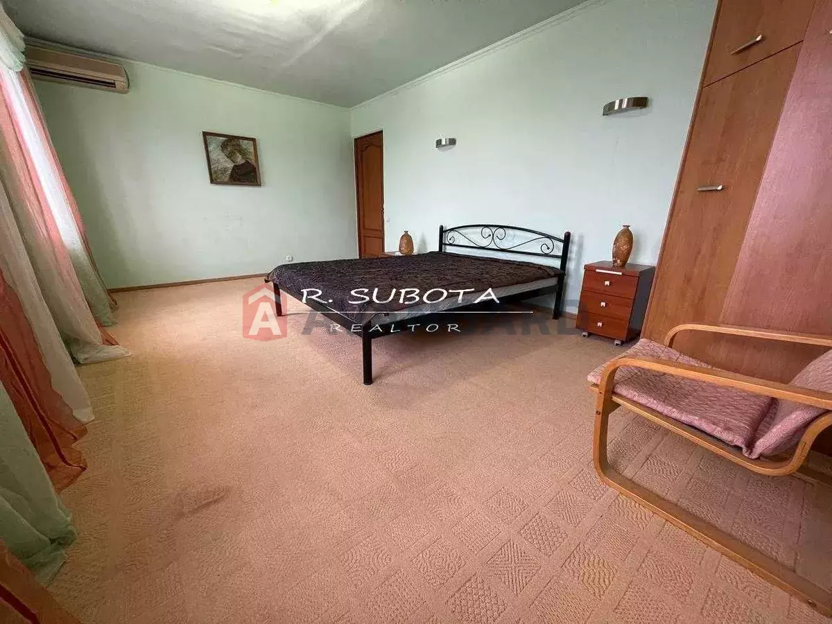 2 ����. ��������, 57/-/15 ��. �., 7/9 ���� ���� 6