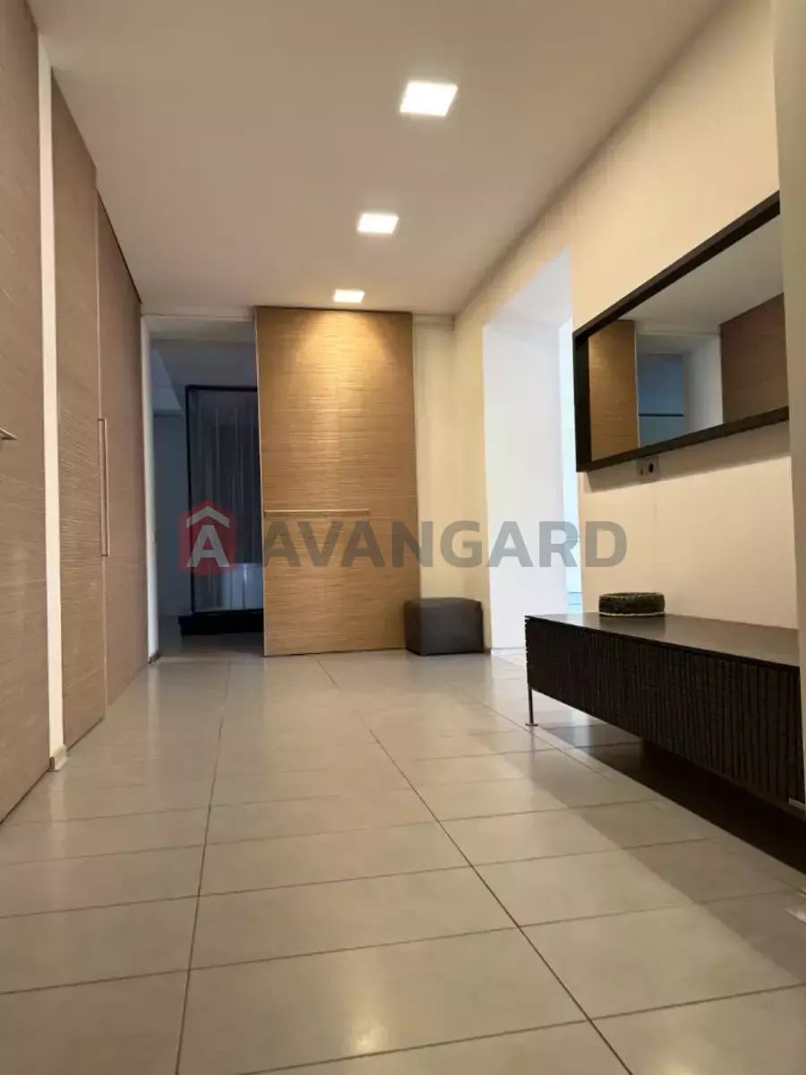 3 ����. ��������, 157/-/- ��. �., 4/10 ���� ���� 11