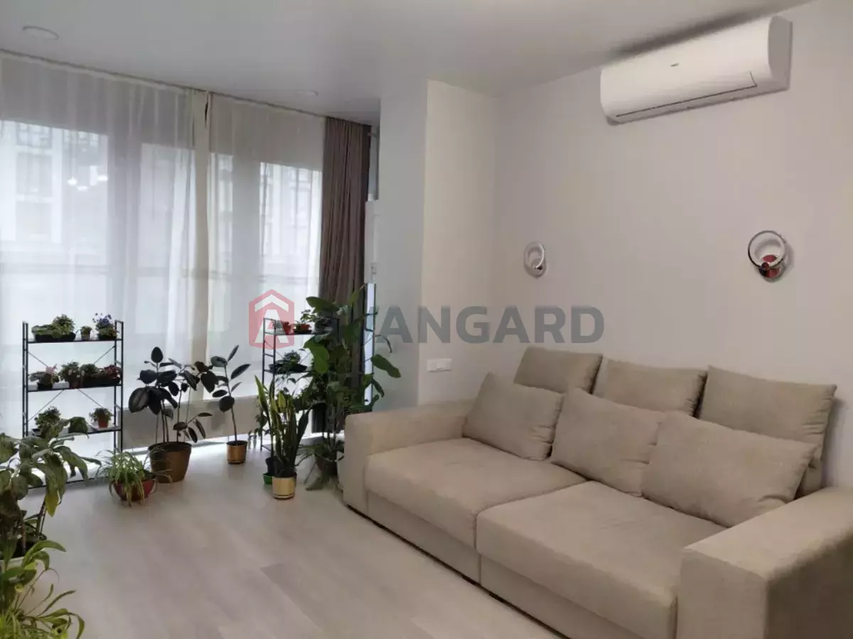 2 . , 57/40/20 . ., 8/12   2