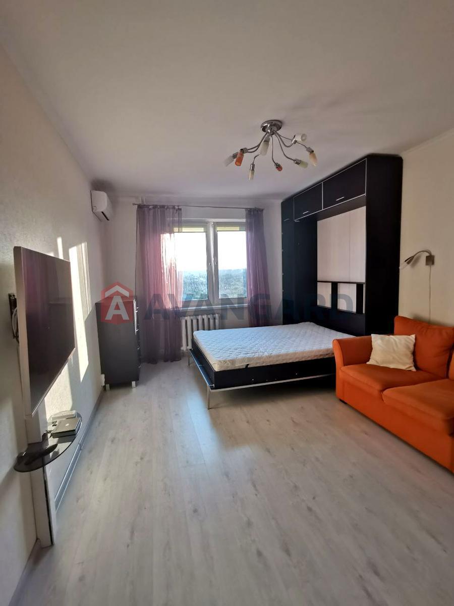 1 ��. ��������, 44 / 18 / 10 ��. �., 10/22 ������ ���� 2