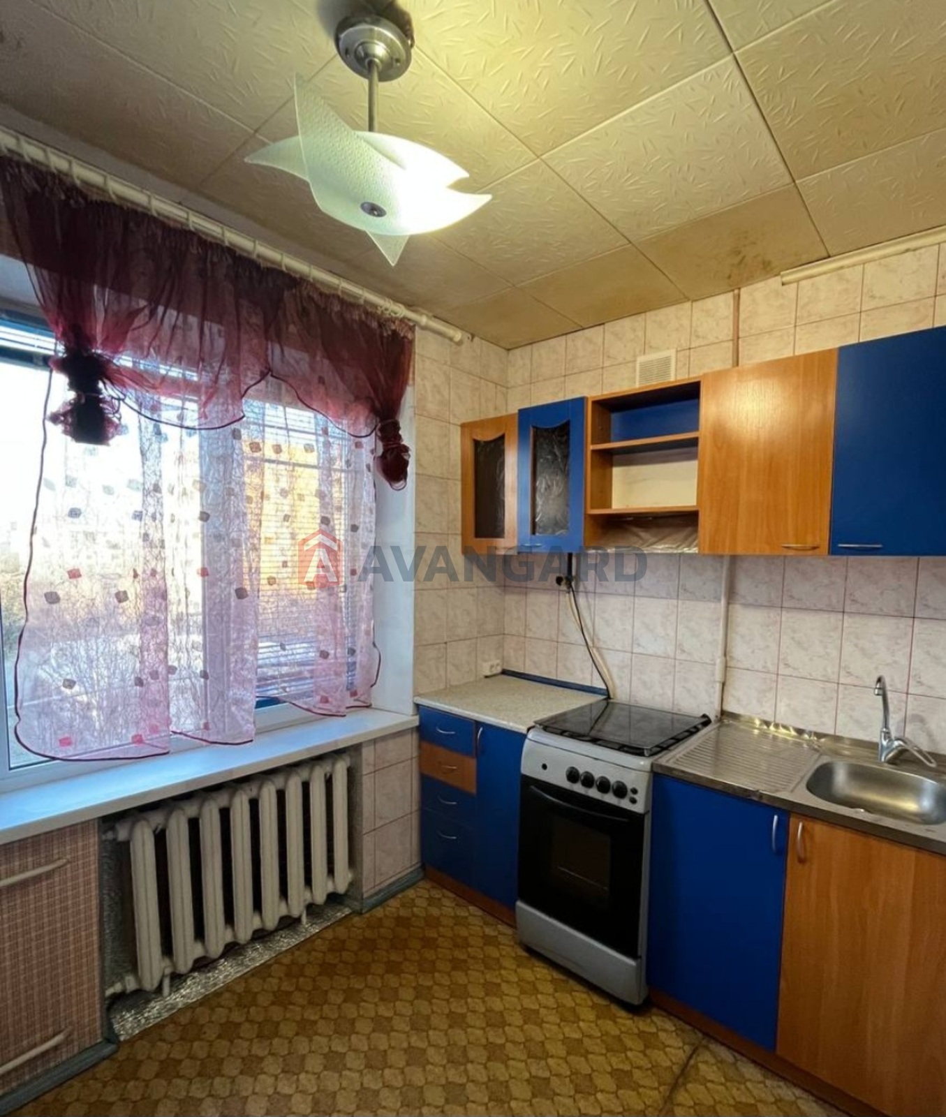 1 ��. ��������, 39/18/8 ��. �., 4/9 ������ ���� 4