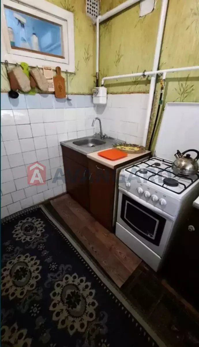 2 ����. ��������, 46/-/6 ��. �., 2/5 ���� ���� 2