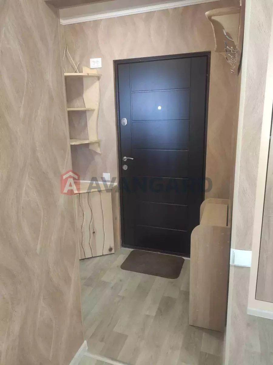 1 ��. ��������, 23/-/5 ��. �., 7/9 ������ ���� 12