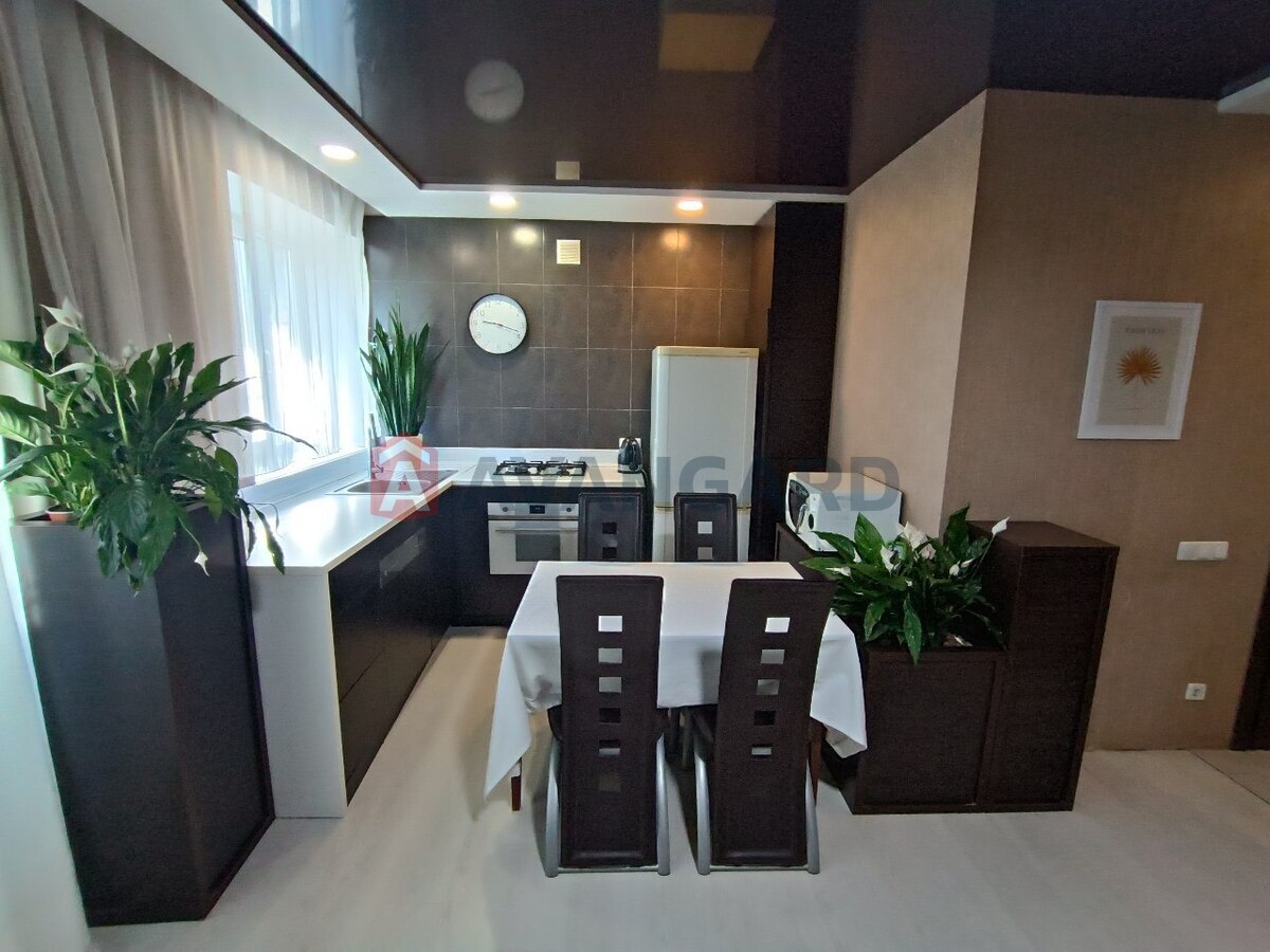 2 ��. ��������, 55/-/10 ��. �., 4/9 ������ ���� 1