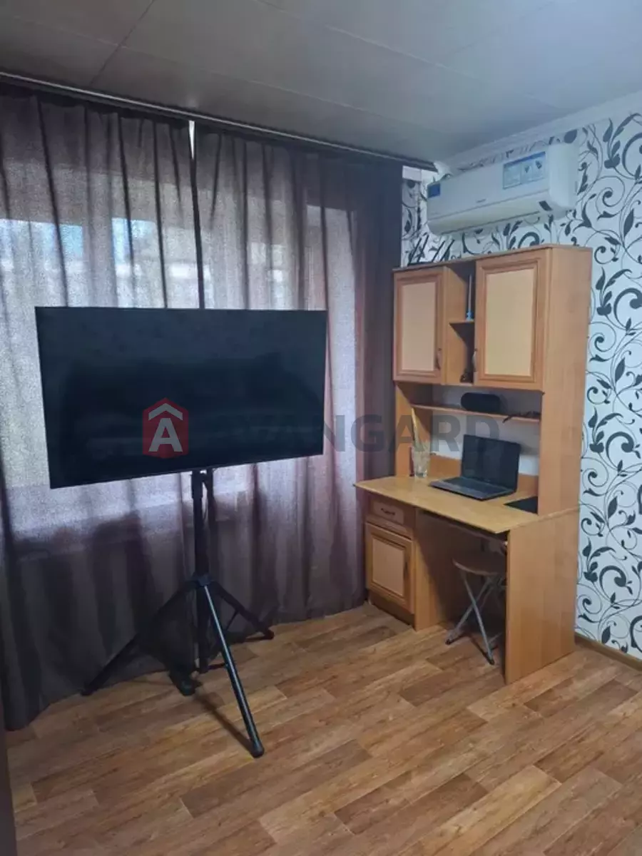 1 ��. ��������, 24/-/6 ��. �., 9/9 ������ ���� 4