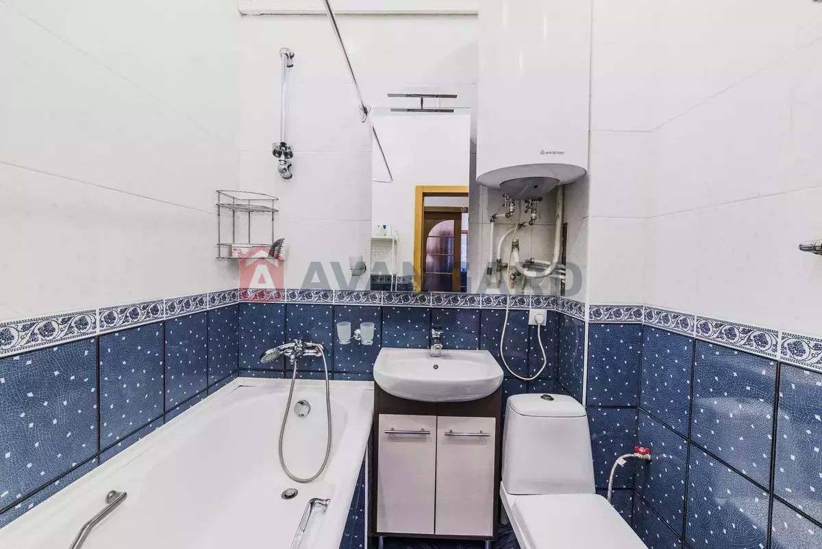 3 ����. ��������, 77/-/17 ��. �., 3/4 ���� ���� 9