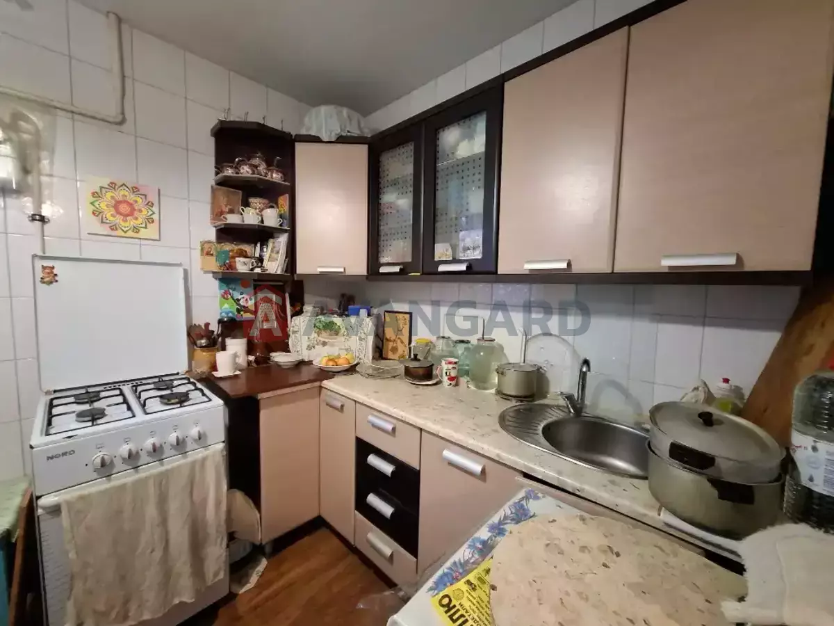 2 ��. ��������, 49/-/- ��. �., 1/9 ������ ���� 3