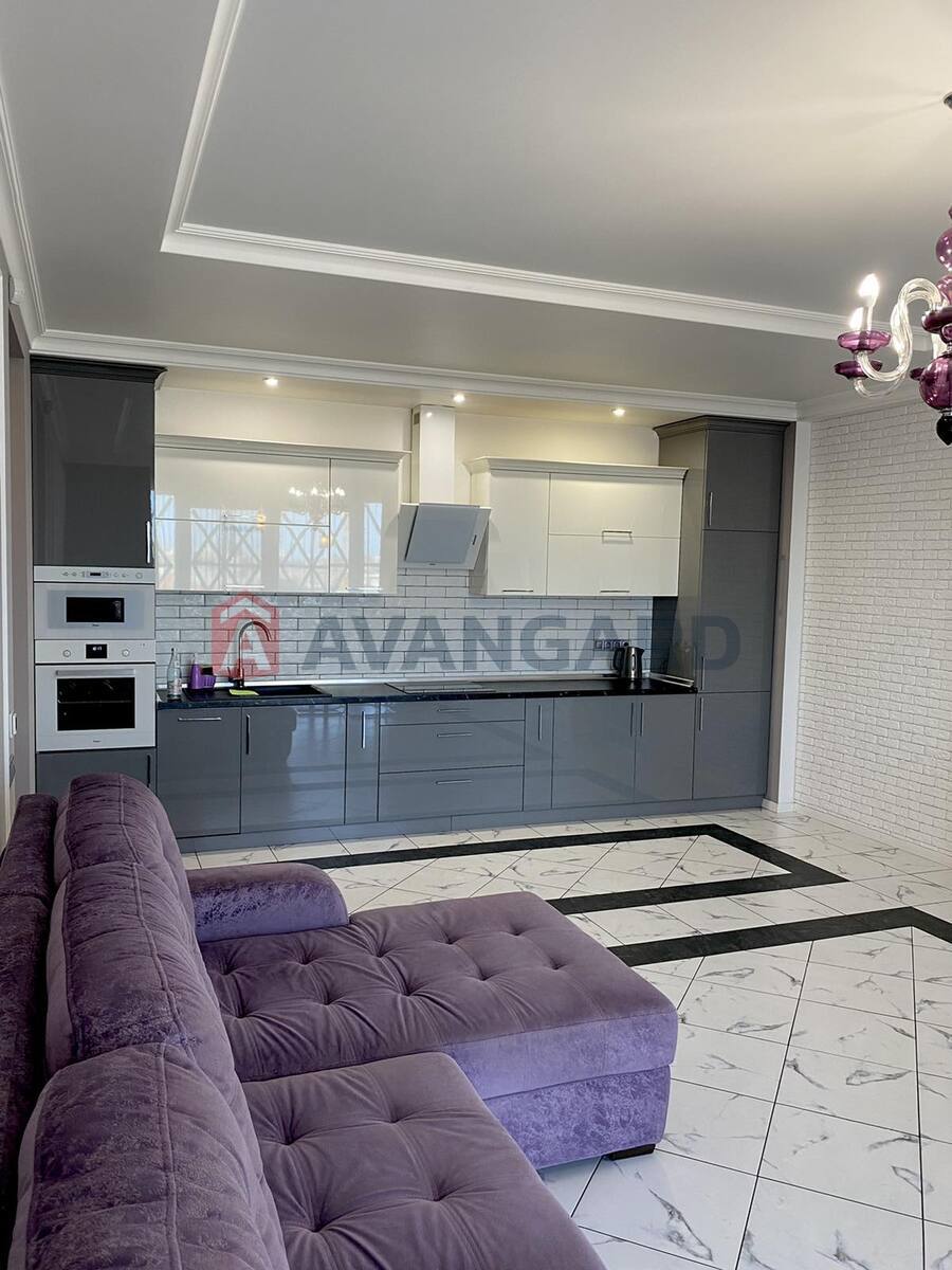 2 ����. ��������, 75/-/- ��. �., 15/23 ���� ���� 9