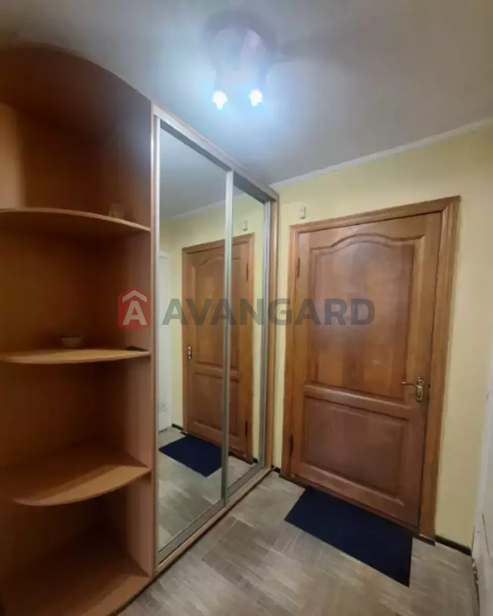 1 ����. ��������, 42/-/- ��. �., 2/12 ���� ���� 9