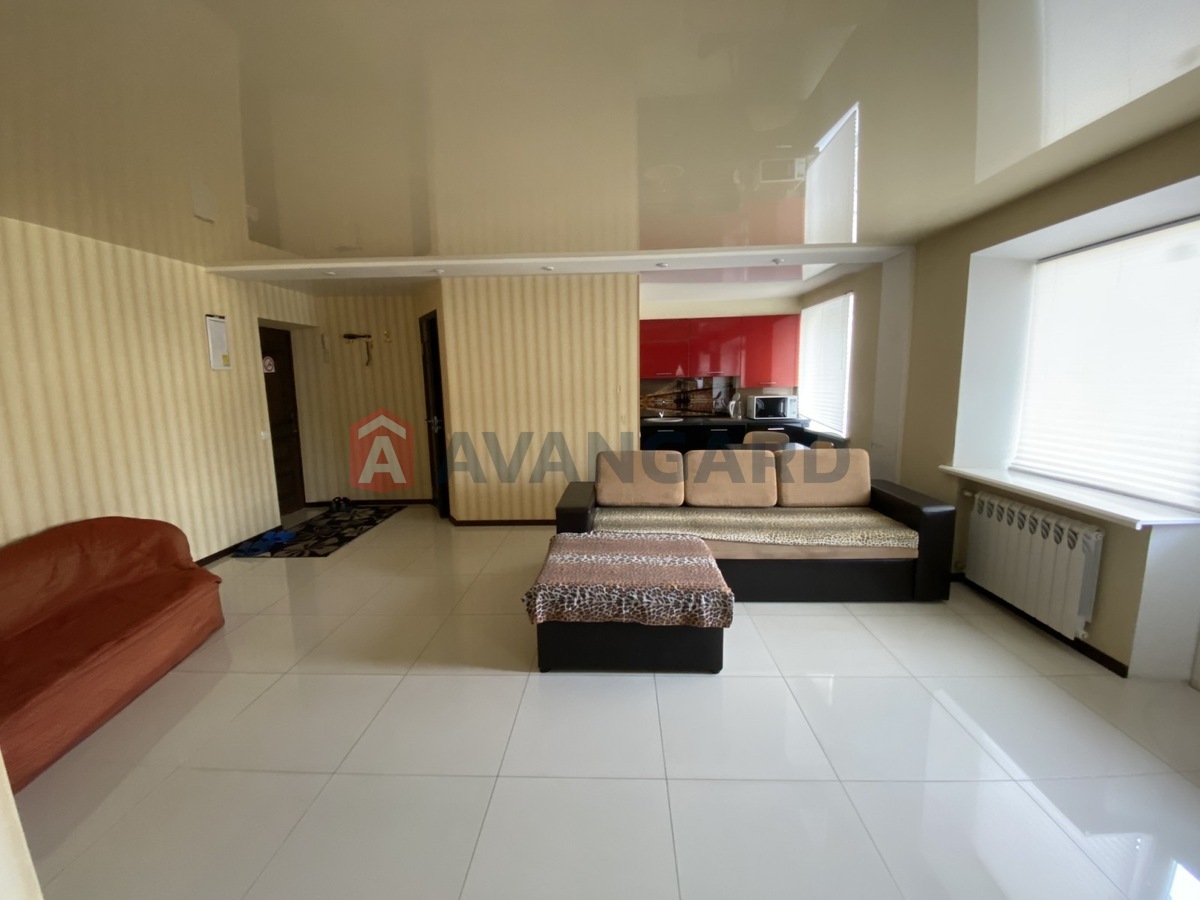 1 . , 32/-/- . ., 4/5   3