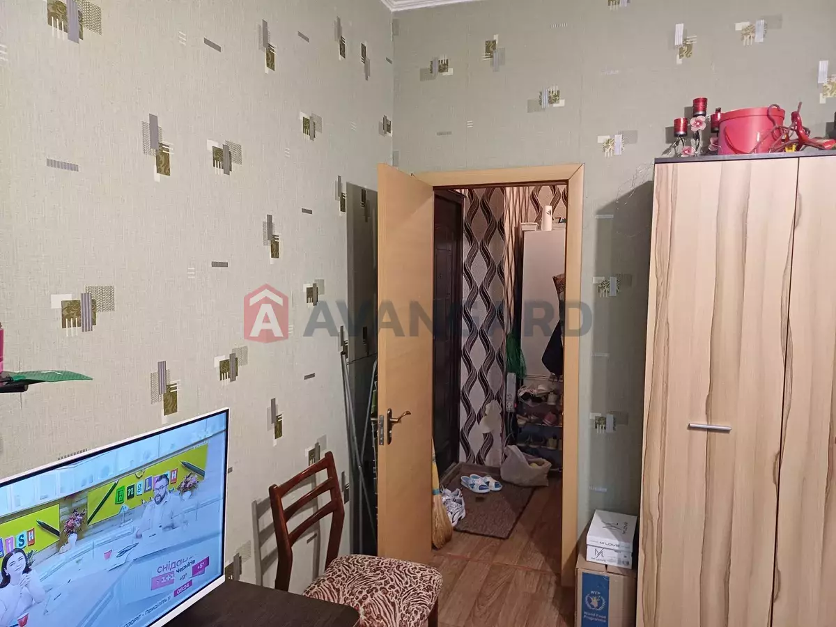 1 ����. ��������, 40/-/6 ��. �., 2/2 ���� ���� 4