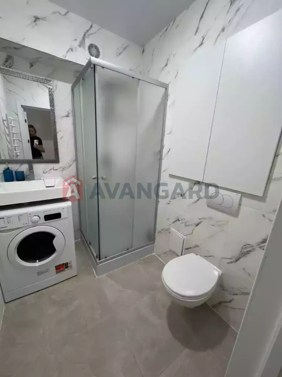 1 ��. ��������, 30/-/- ��. �., 6/9 ������ ���� 8