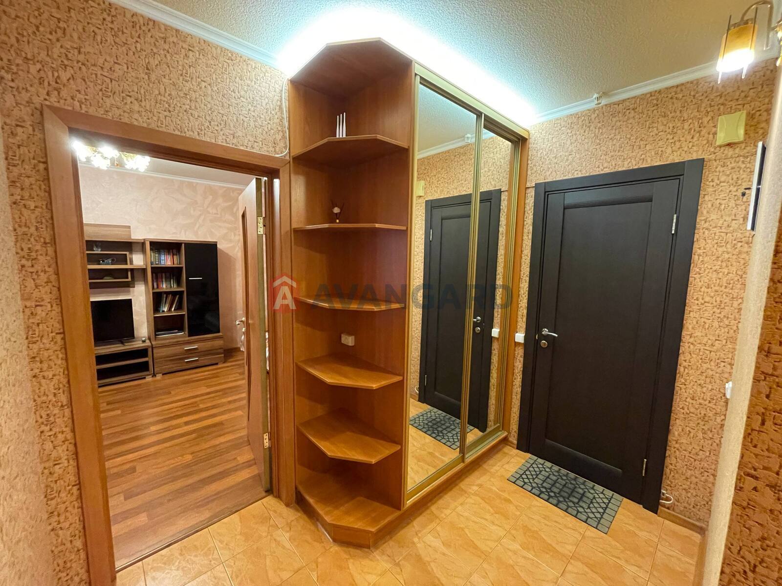 2 ����. ��������, 60/35/12 ��. �., 6/16 ���� ���� 10