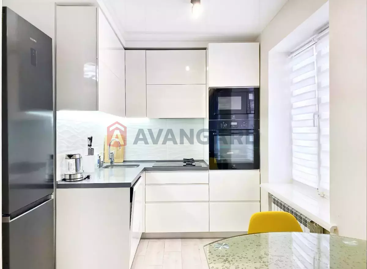 3 . , 67/45/30 . ., 8/9   1