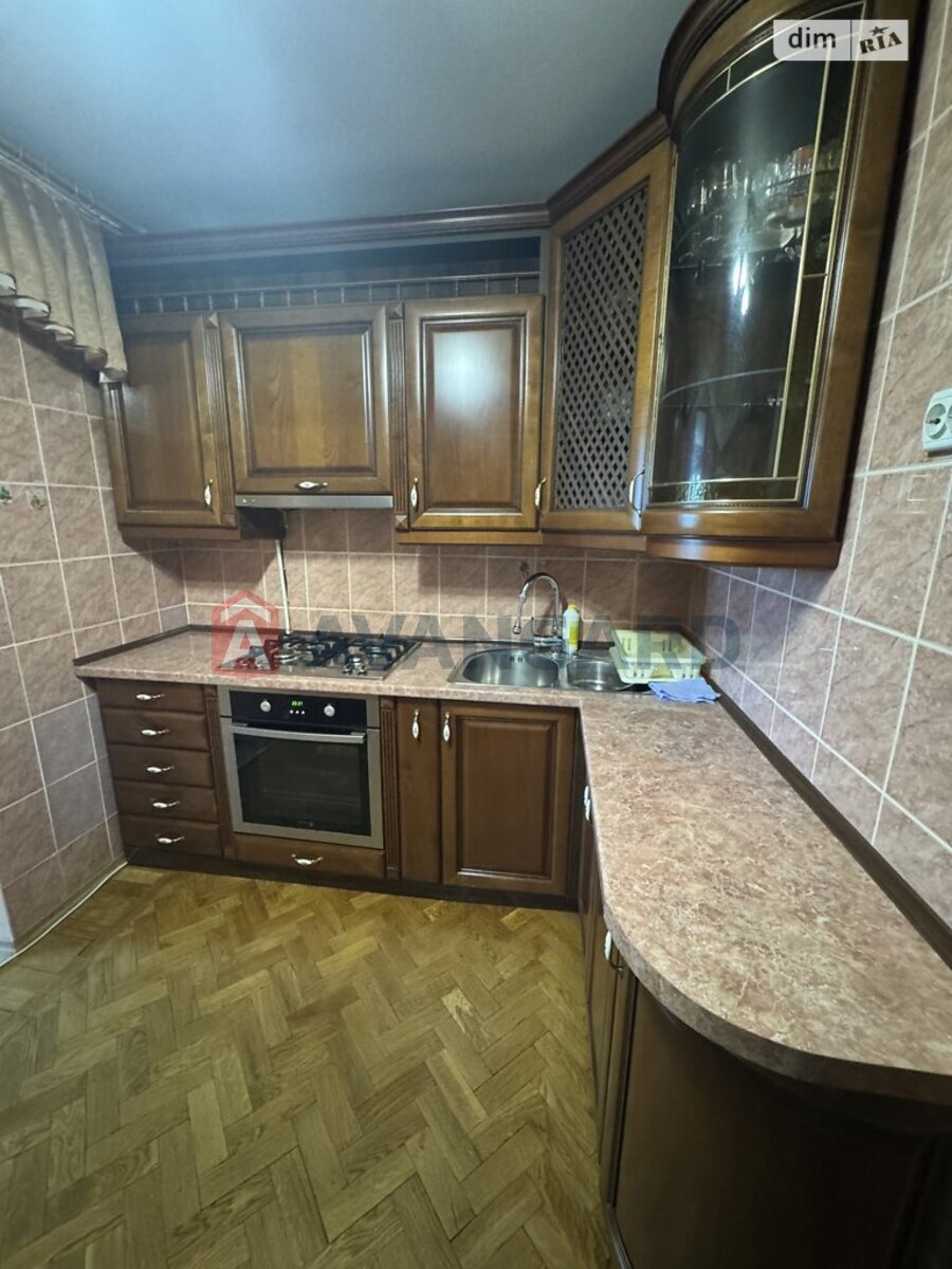 3 ��. ��������, 65/-/- ��. �., 1/5 ������ ���� 16