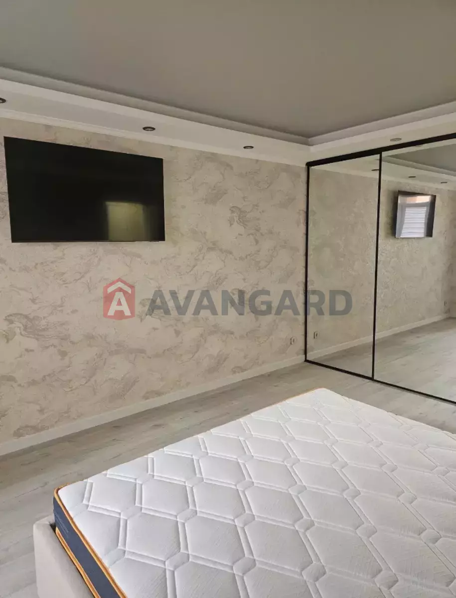 1 . , 50/-/- . ., 8/12   2