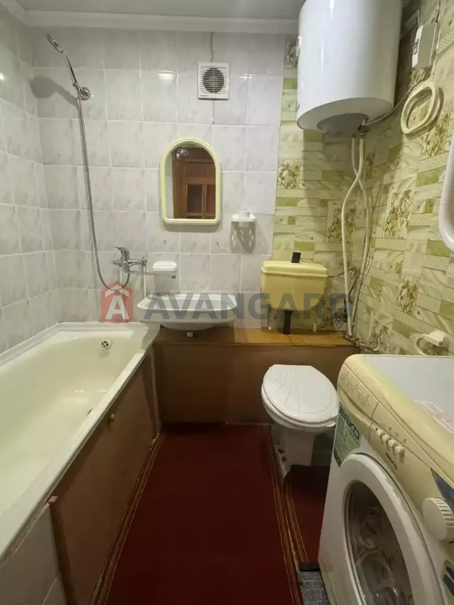 1 . , 40/-/- . ., 8/9   7