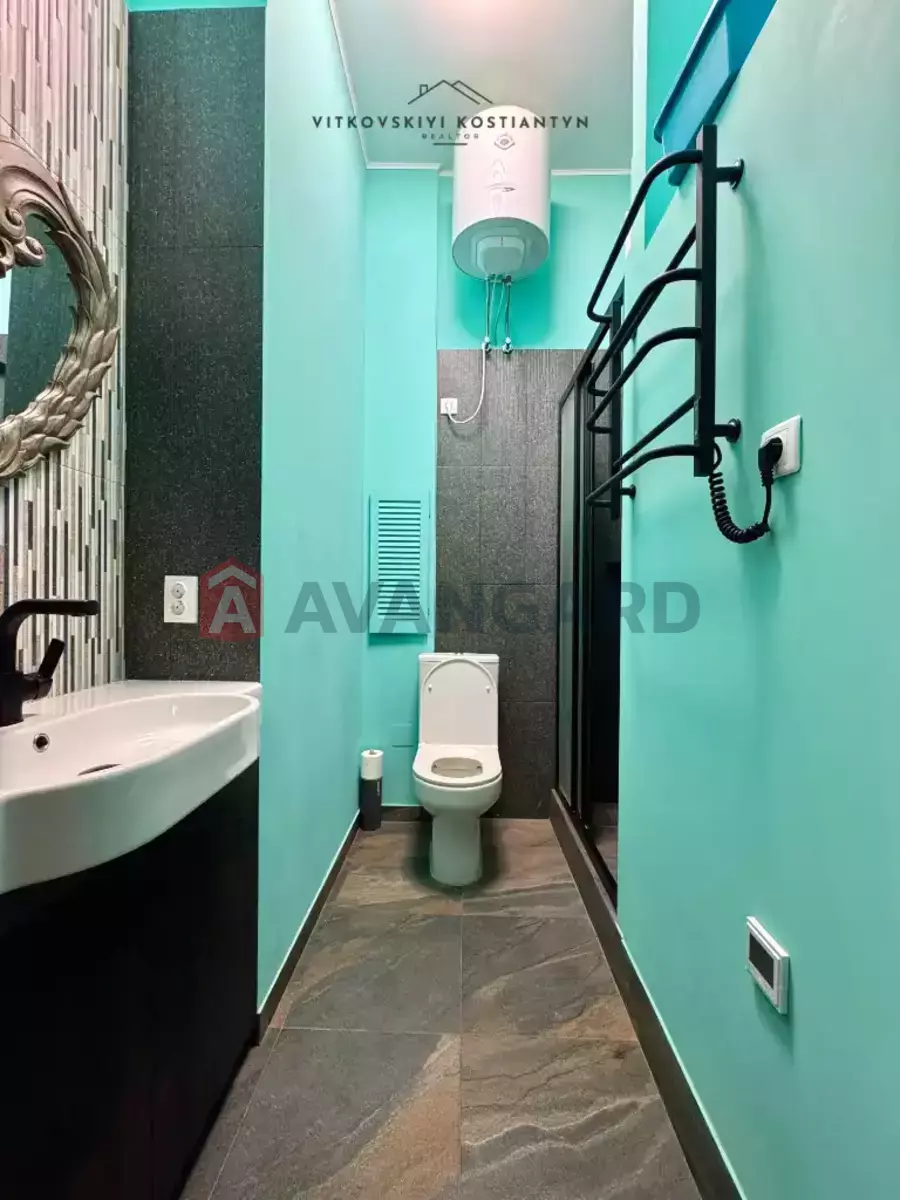 3 ��. ��������, 110/-/20 ��. �., 3/15 ������ ���� 12