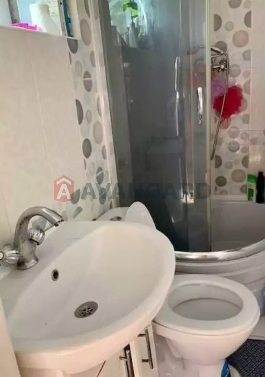 3 ��. ��������, 65/11/8 ��. �., 1/1 ������ ���� 7