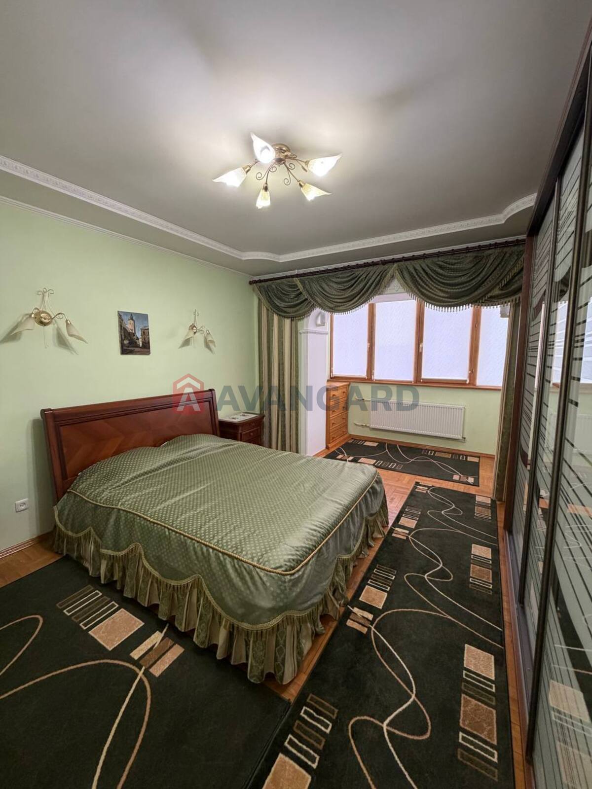 2 ��. ��������, 72/35/12 ��. �., 7/9 ������ ���� 5