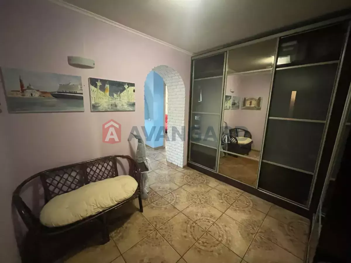 3 ����. ��������, 68/-/- ��. �., 5/9 ���� ���� 7