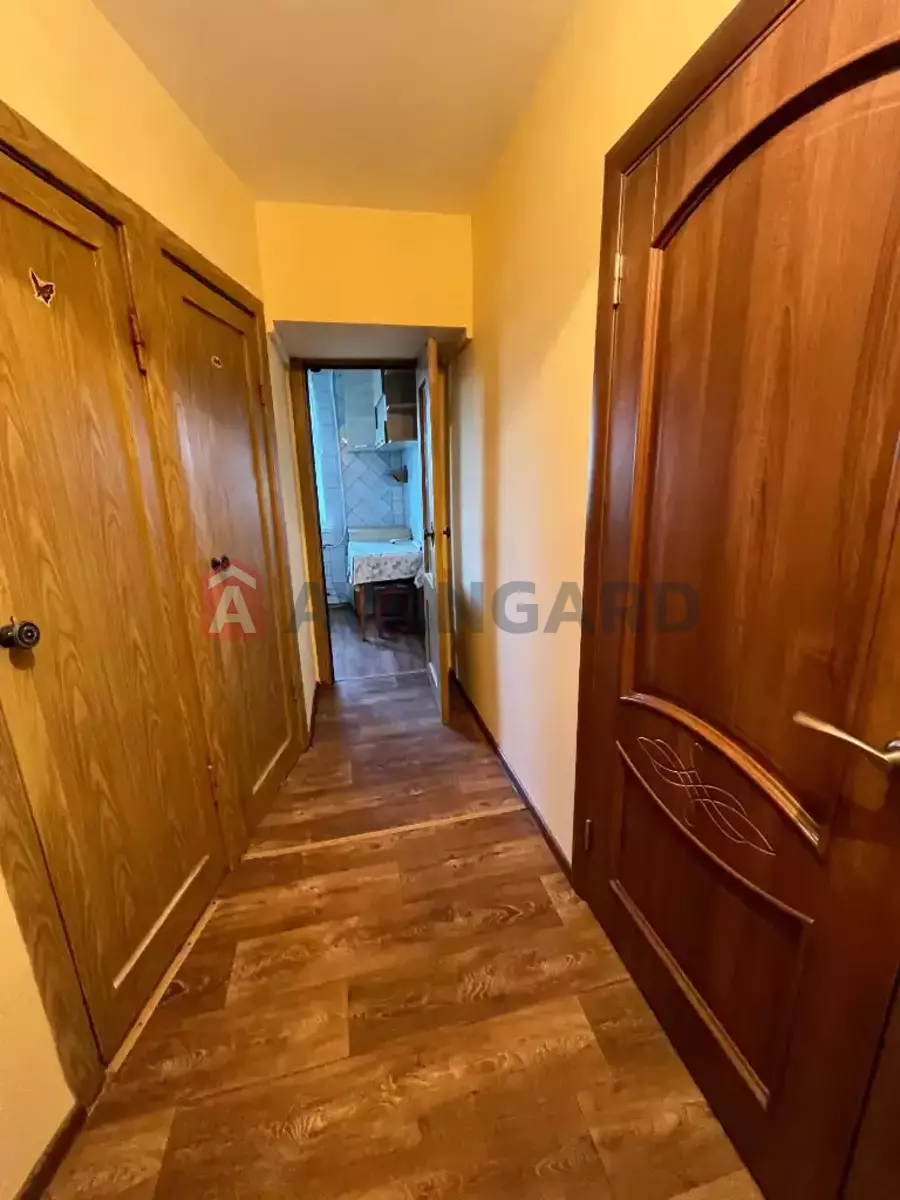 2 ��. ��������, 43/-/- ��. �., 3/4 ������ ���� 10