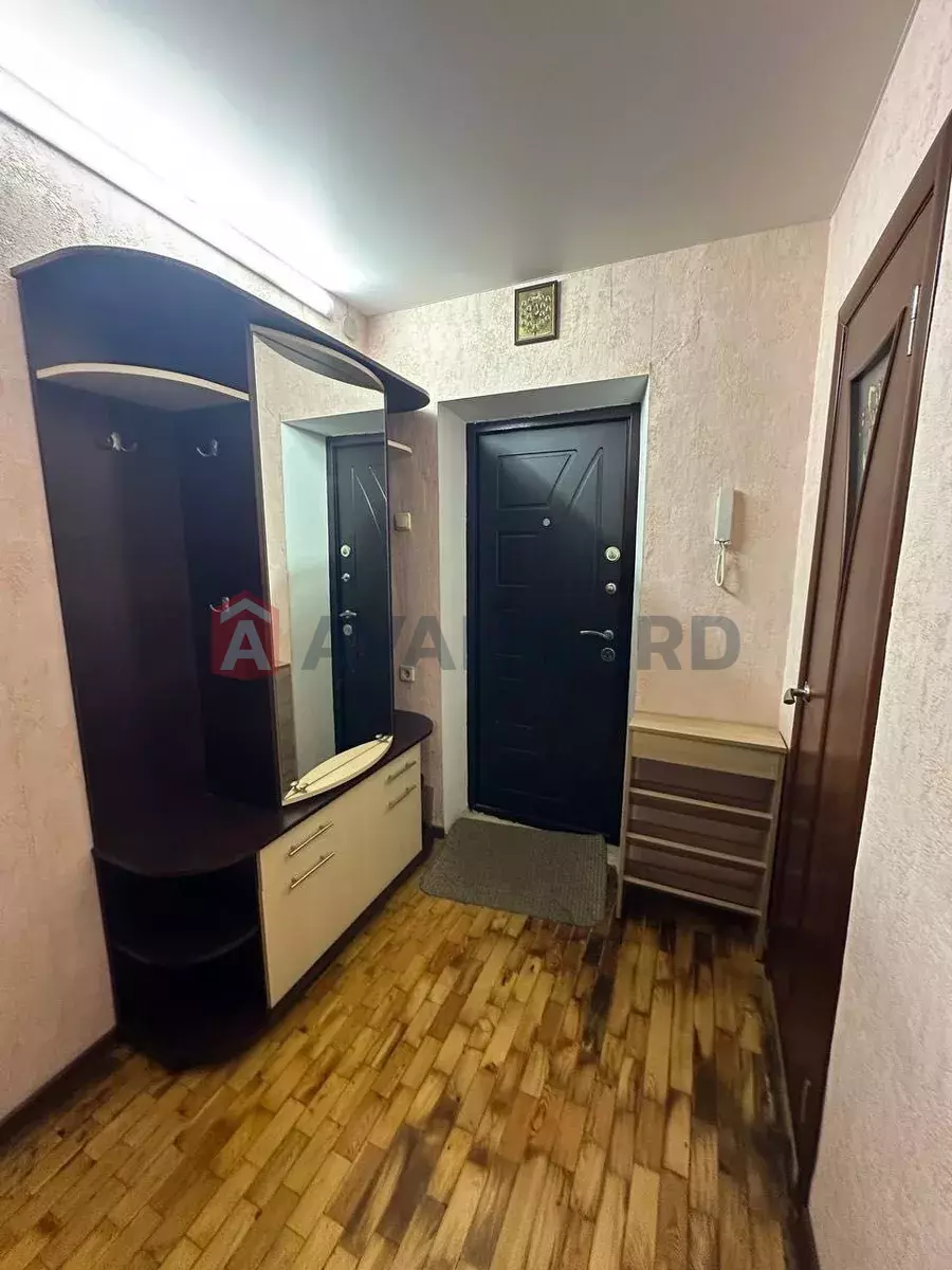 1 ��. ��������, 40/-/10 ��. �., 12/16 ������ ���� 2