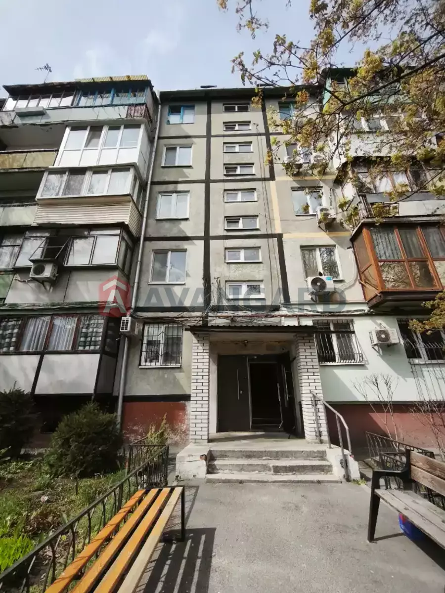 2 ��. ��������, 46/32/6 ��. �., 5/5 ������ ���� 2