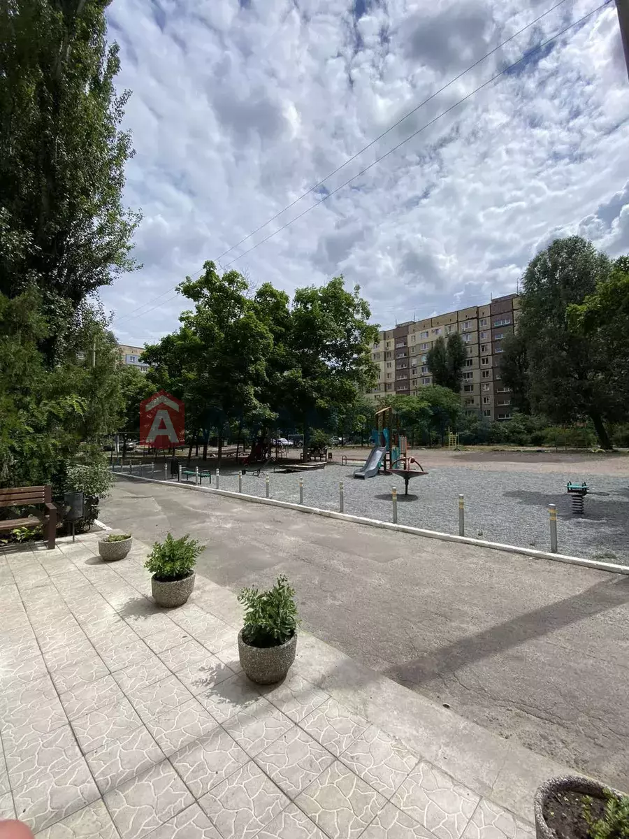 1 ����. ��������, 23/-/1 ��. �., 9/9 ���� ���� 4