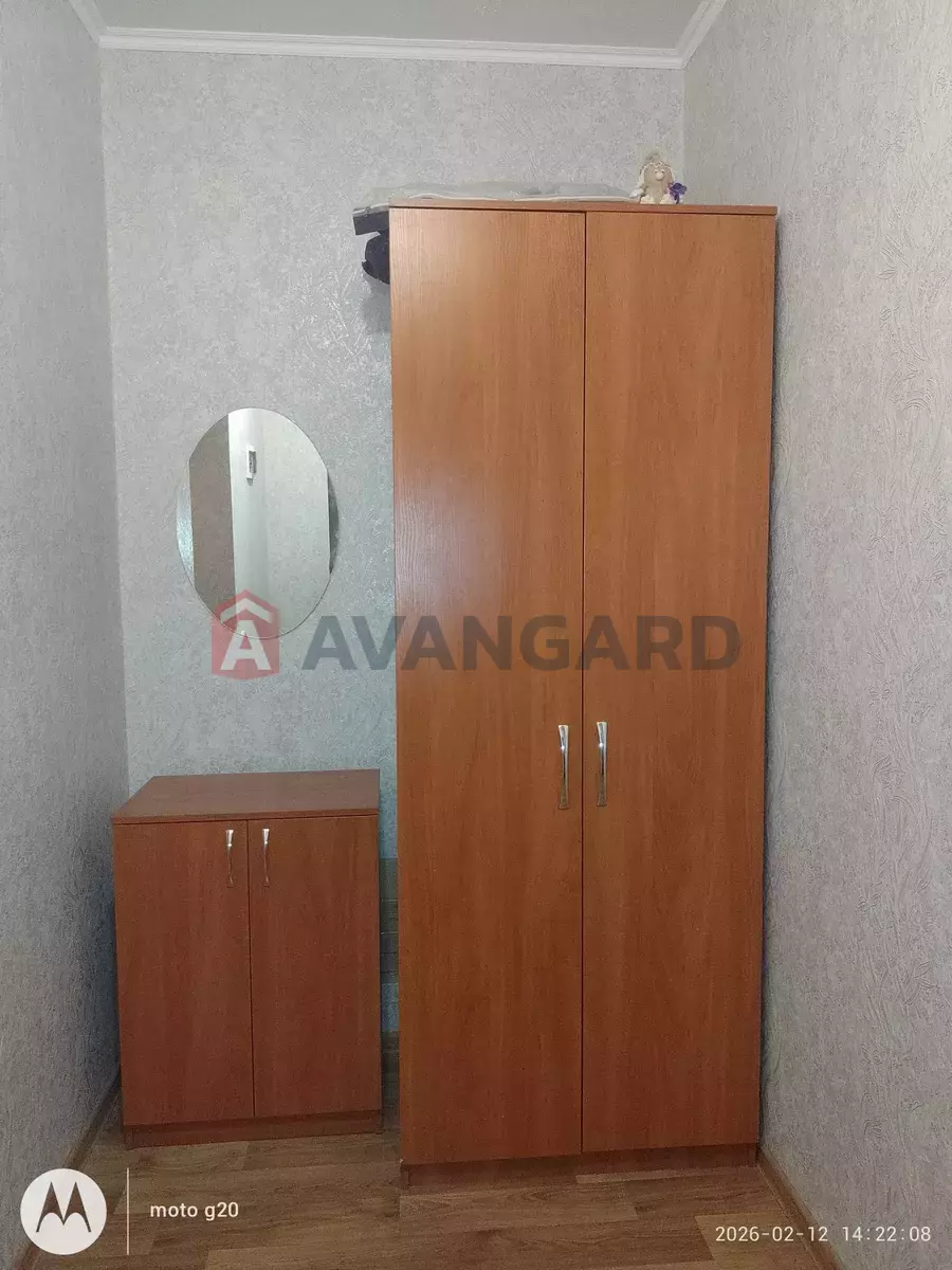 1 ����. ��������, 43/-/16 ��. �., 17/17 ���� ���� 8