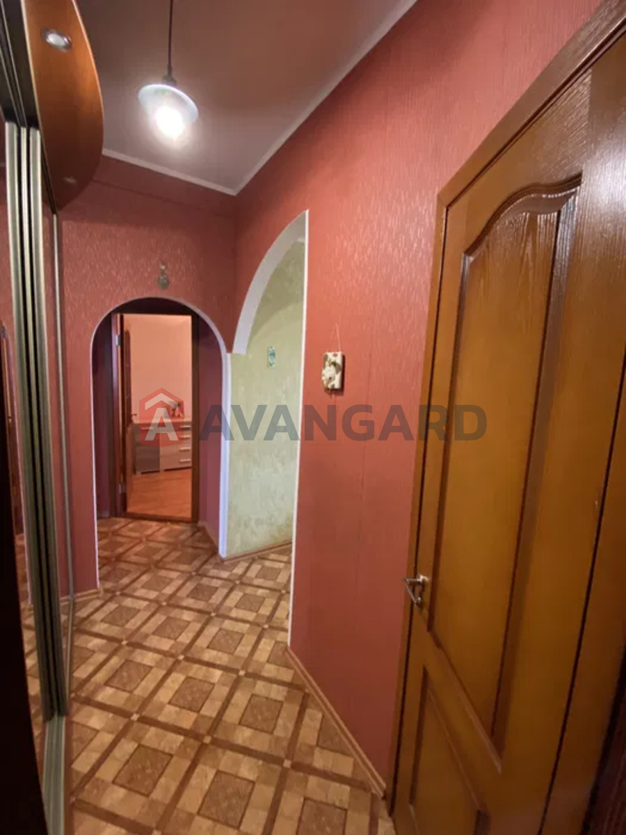 2 ��. ��������, 45/-/7 ��. �., 5/5 ������ ���� 23