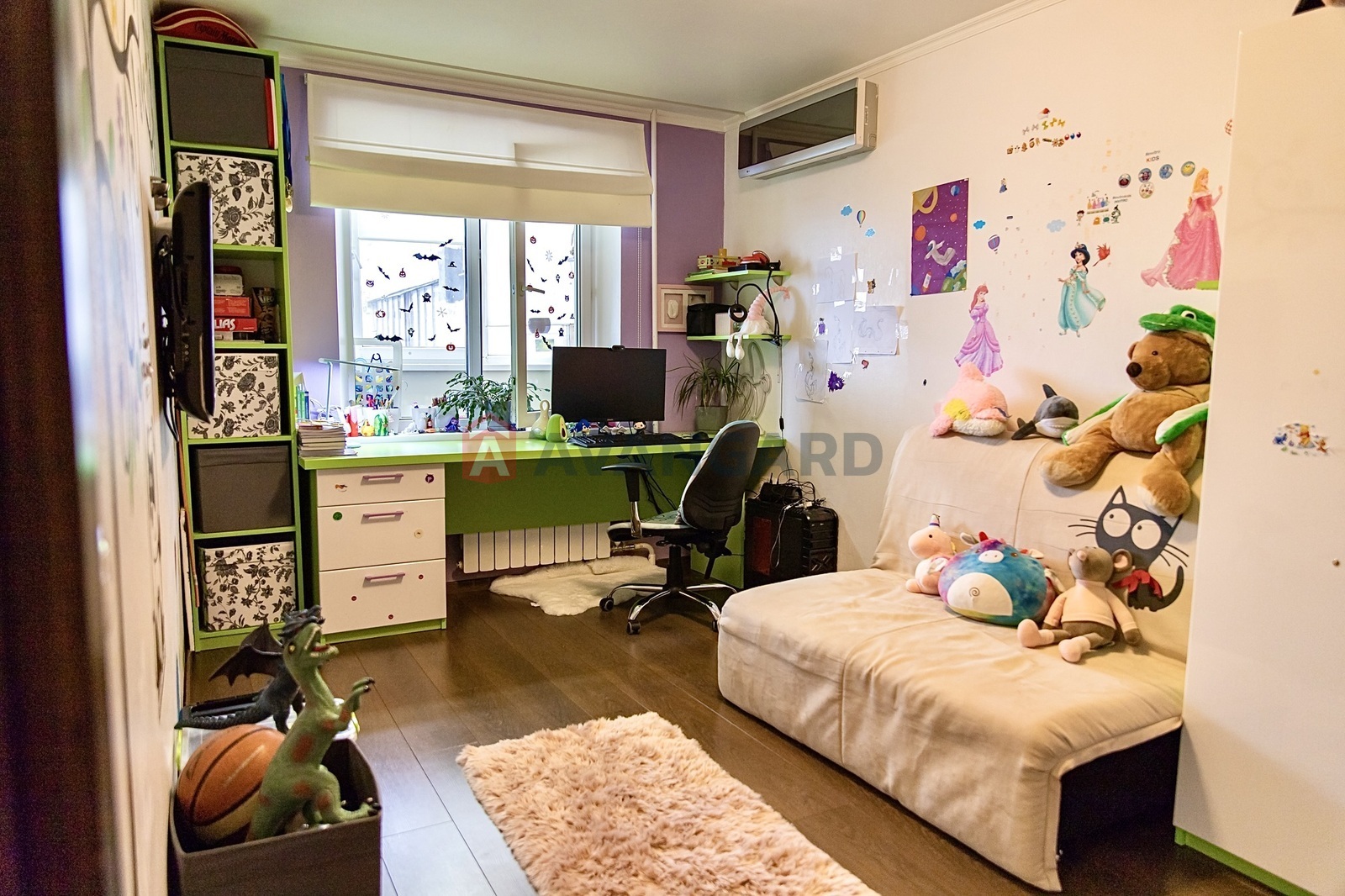 3 ��. ��������, 70/9/40 ��. �., 5/16 ������ ���� 5