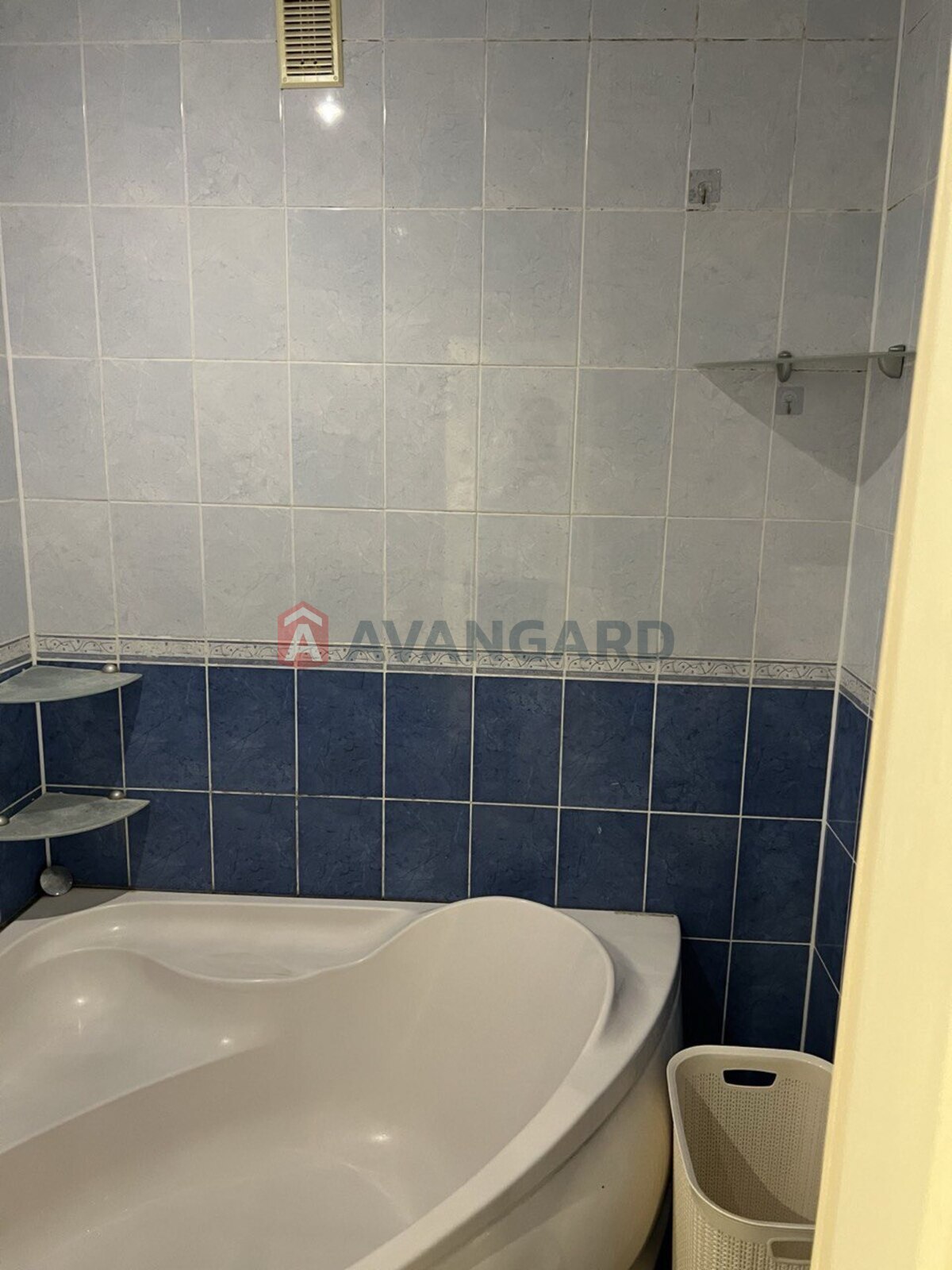 3 ��. ��������, 73/-/12 ��. �., 12/12 ������ ���� 6