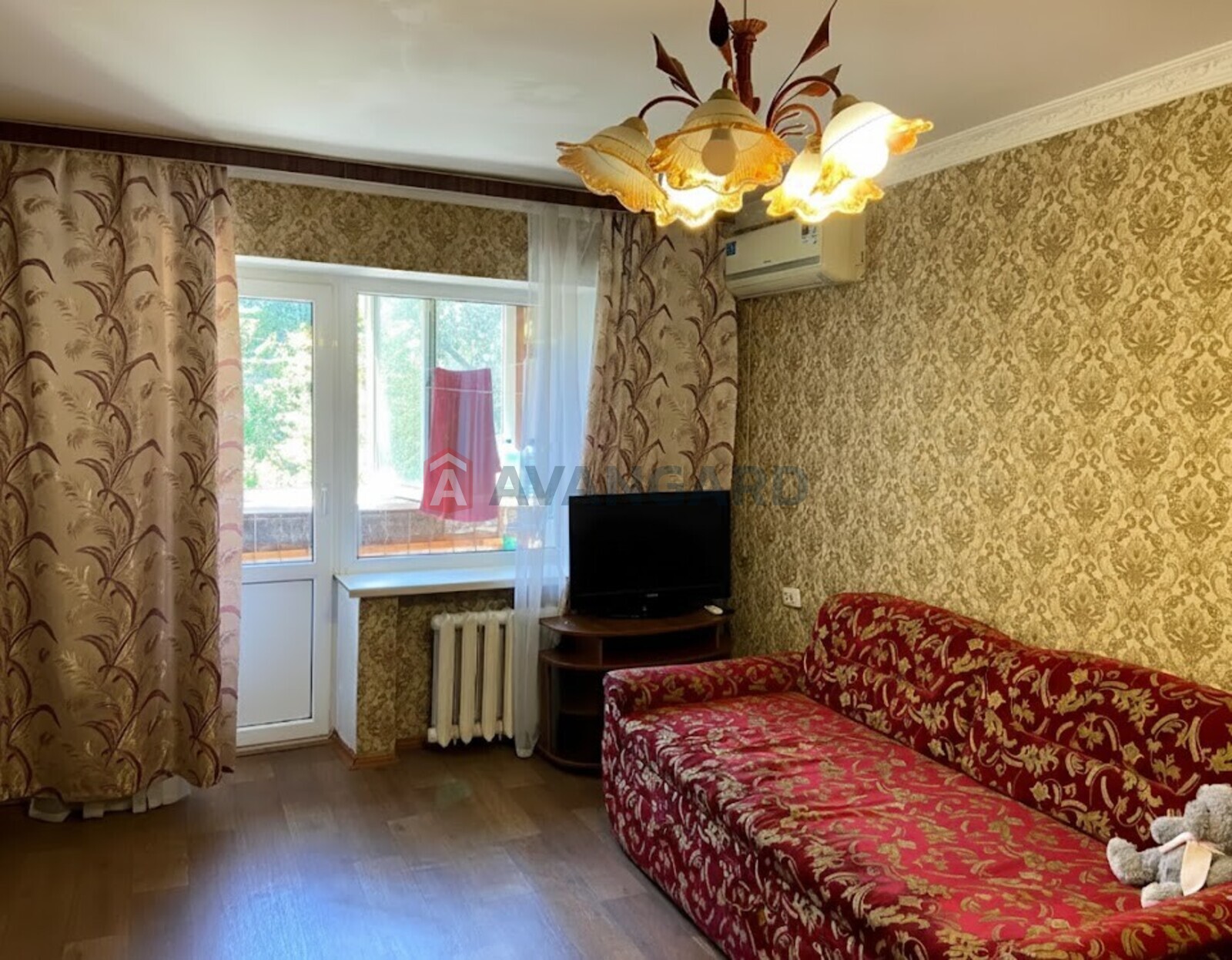 1 ��. ��������, 46/-/- ��. �., 2/5 ������ ���� 6