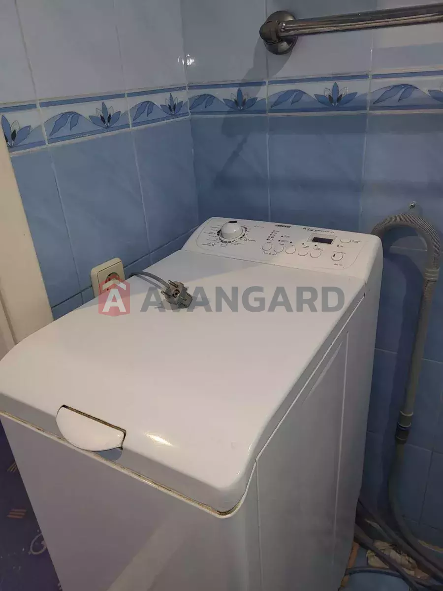 1 ��. ��������, 42/-/10 ��. �., 6/9 ������ ���� 24