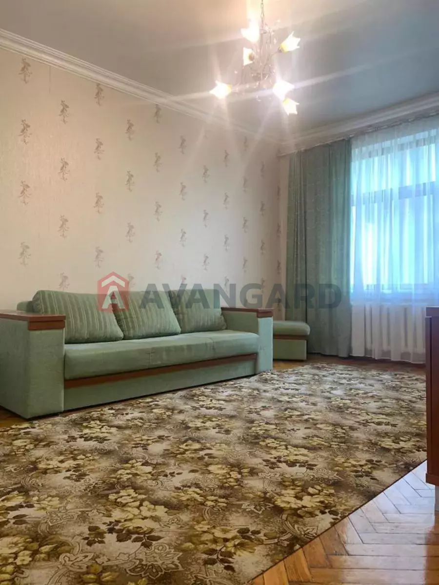 2 ��. ��������, 60/-/7 ��. �., 3/5 ������ ���� 17