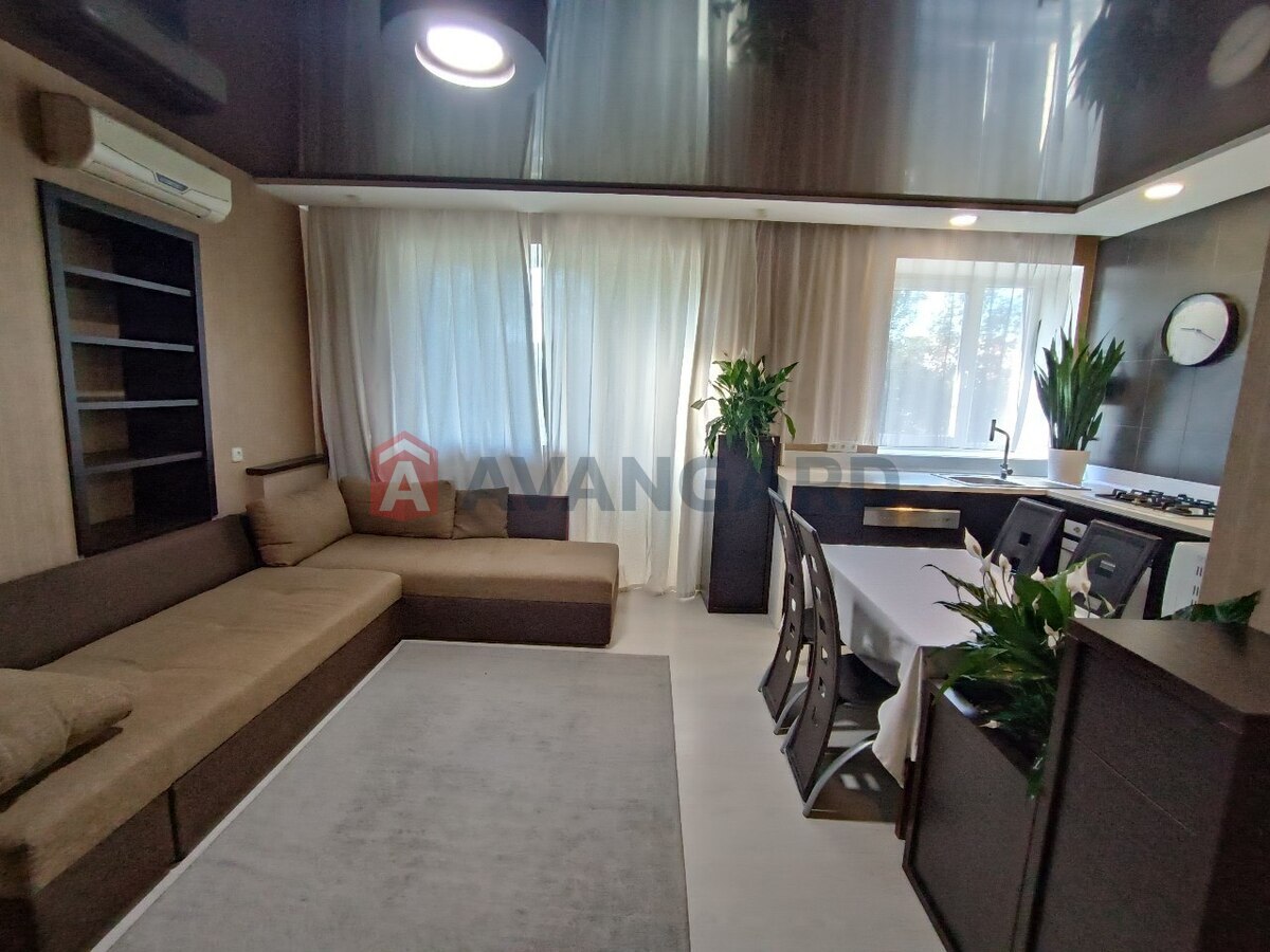 2 ��. ��������, 55/-/10 ��. �., 4/9 ������ ���� 3