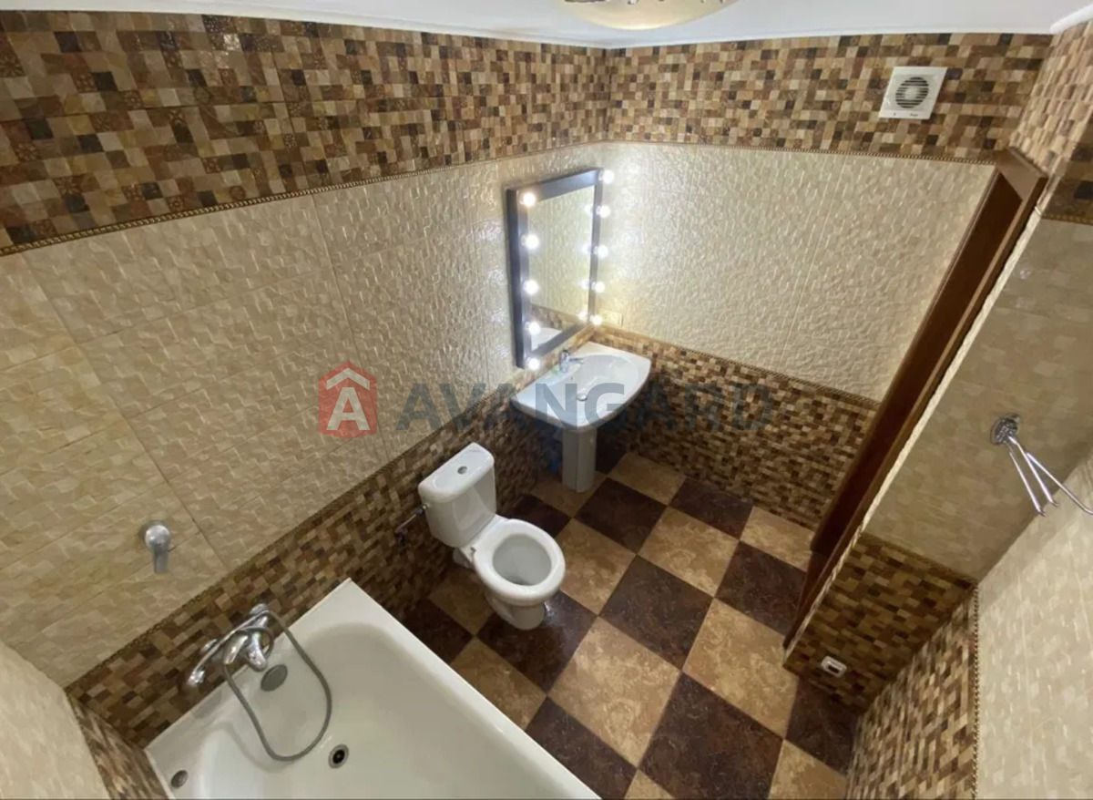 3 ����. ��������, 86/-/15 ��. �., 6/14 ���� ���� 6